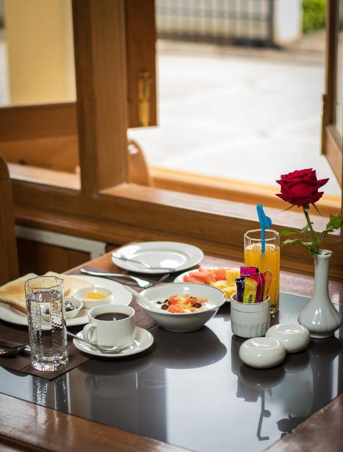 Win Unity Hotel Pyin Oo Lwin Dış mekan fotoğraf